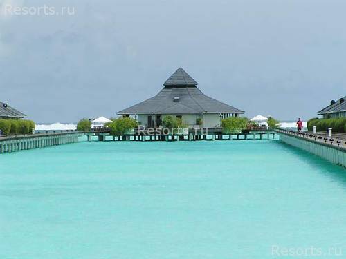 Sun Island Resort & Spa 12